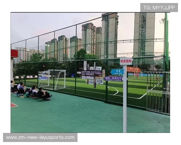 足球俱乐部在青训中加强未成年人信息与隐私保护制度，青少年足球俱乐部章程